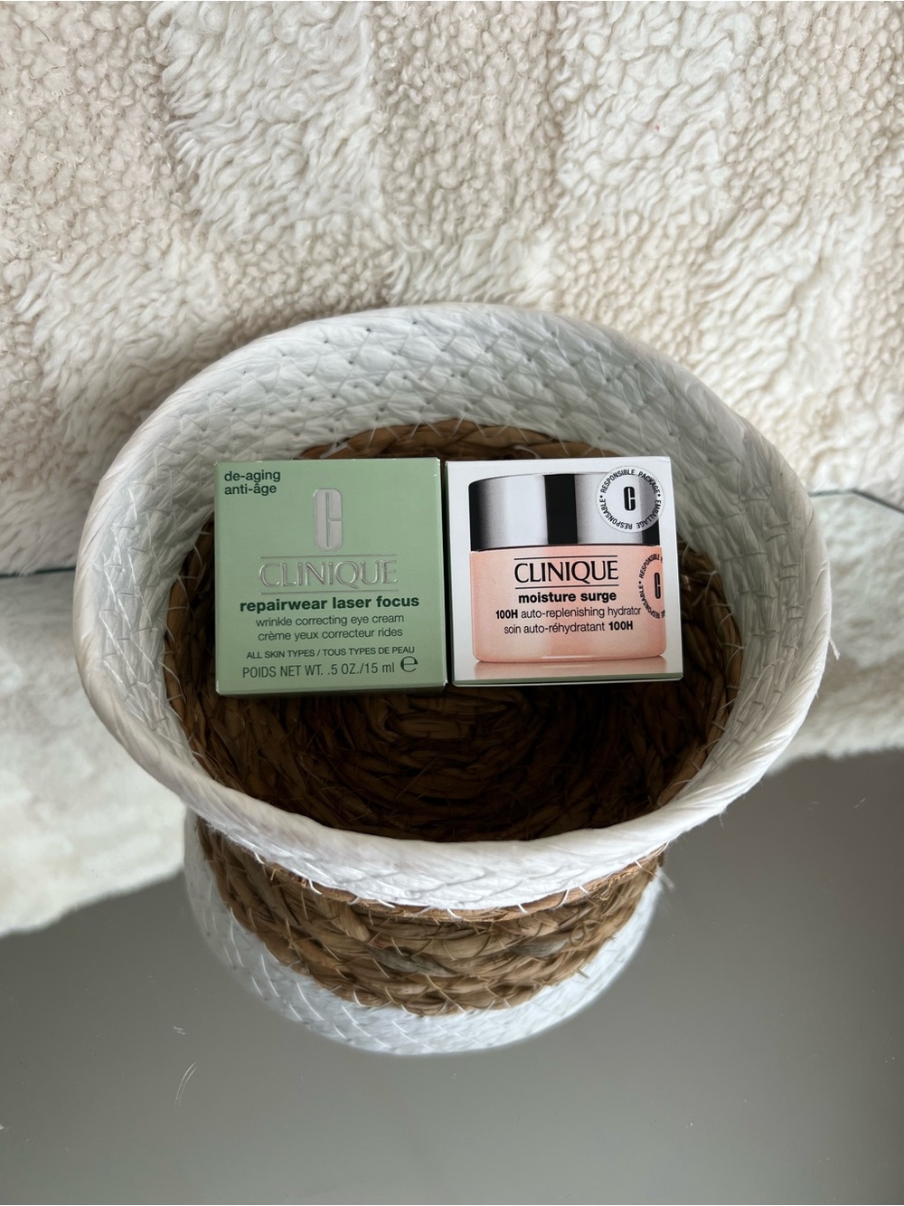 Clinique Repairwear Laser Focus & Moisture Surge Duo - Mother’s Day Bundle 💚